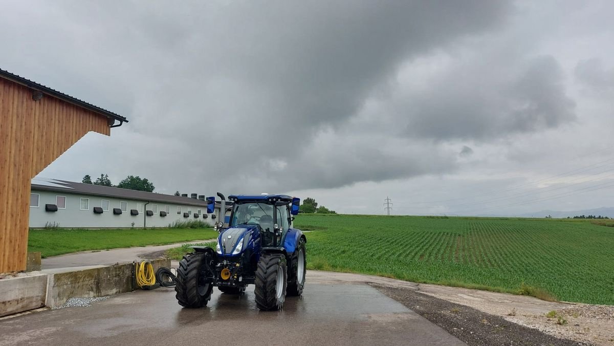 Traktor of the type New Holland T6.180 Auto Command SideWinder II (Stage V), Gebrauchtmaschine in Saxen (Picture 15)