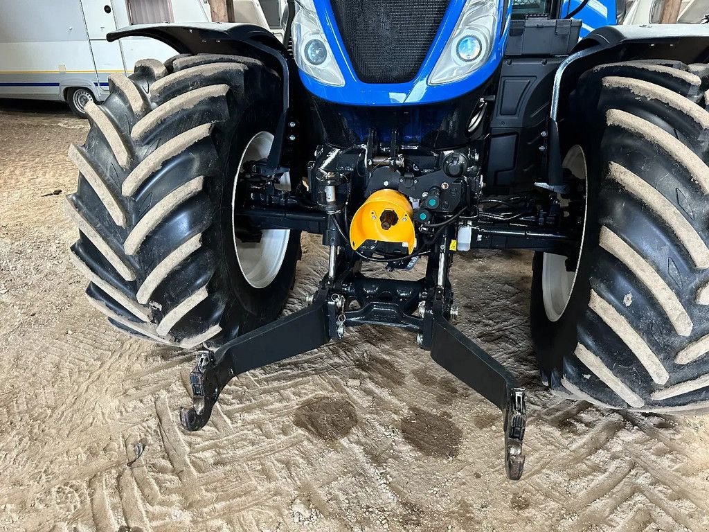 Traktor typu New Holland T6.180 DCT, Gebrauchtmaschine v BENNEKOM (Obrázek 9)