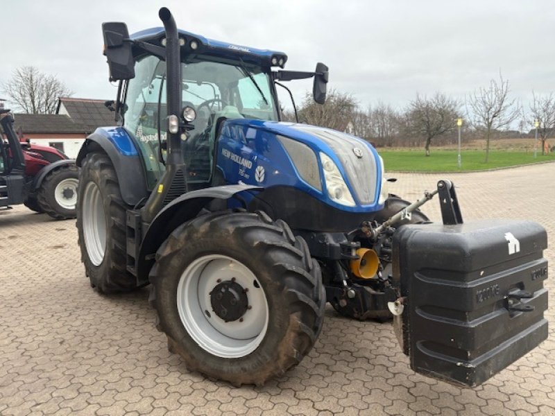 Traktor Türe ait New Holland T6.180 Electro Command FRONTLIFT, FRONT PTO, Gebrauchtmaschine içinde Dronninglund (resim 4)