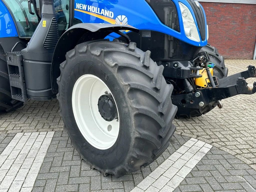 Traktor van het type New Holland T6.180 Electro command, Gebrauchtmaschine in BENNEKOM (Foto 4)