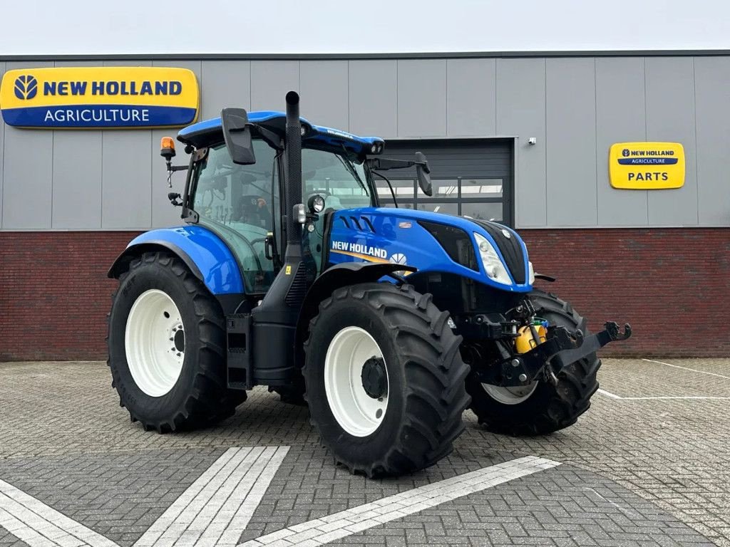 Traktor des Typs New Holland T6.180 Electro command, Gebrauchtmaschine in BENNEKOM (Bild 1)