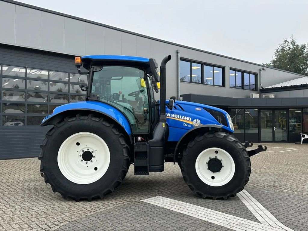 Traktor des Typs New Holland T6.180 Electro command, Gebrauchtmaschine in BENNEKOM (Bild 7)