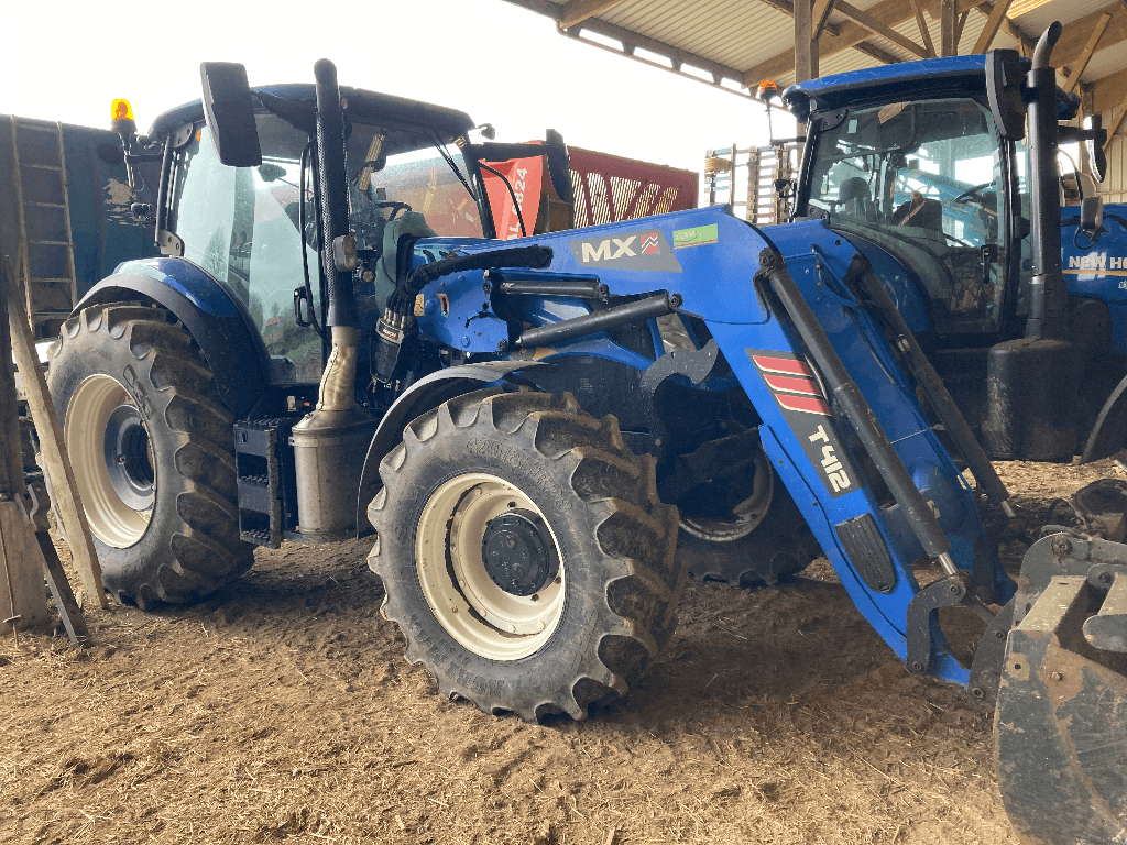 Traktor typu New Holland T6.180 ELECTROCOMMAND T4B, Gebrauchtmaschine v ISIGNY-LE-BUAT (Obrázok 1)