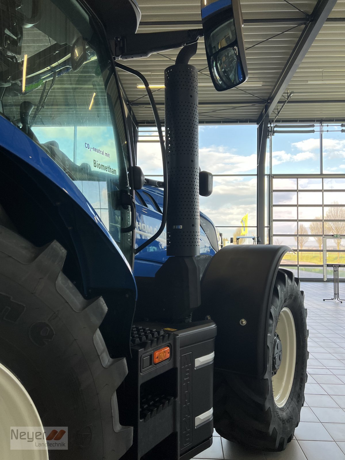 Traktor del tipo New Holland T6.180 Methane Power, Neumaschine en Bad Waldsee Mennisweiler (Imagen 11)