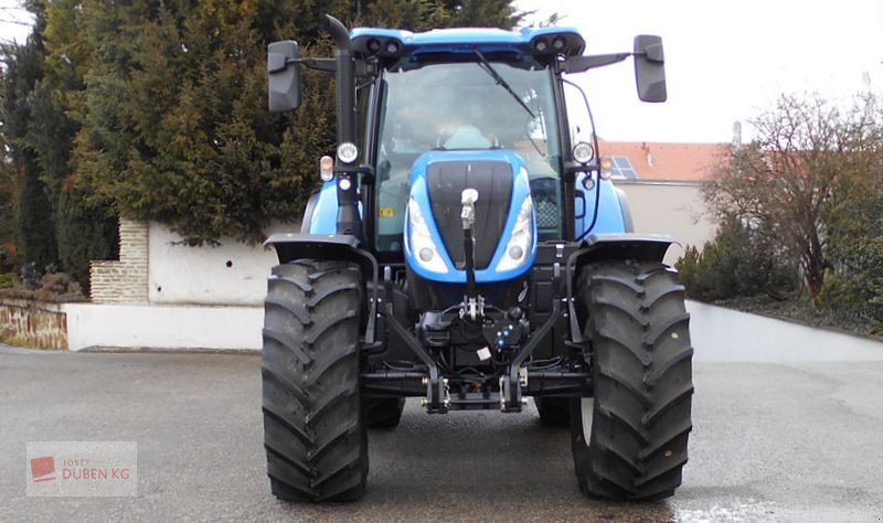 Traktor van het type New Holland T6.180 Stage V, Neumaschine in Ziersdorf (Foto 11)