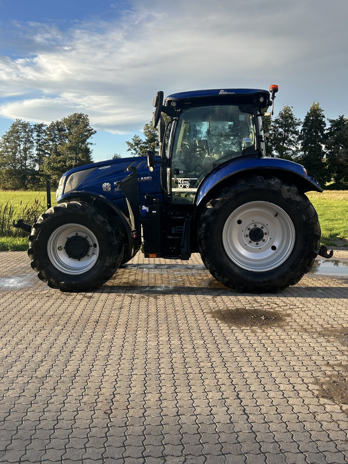 Traktor van het type New Holland T6.180, Gebrauchtmaschine in Leutershausen (Foto 3)