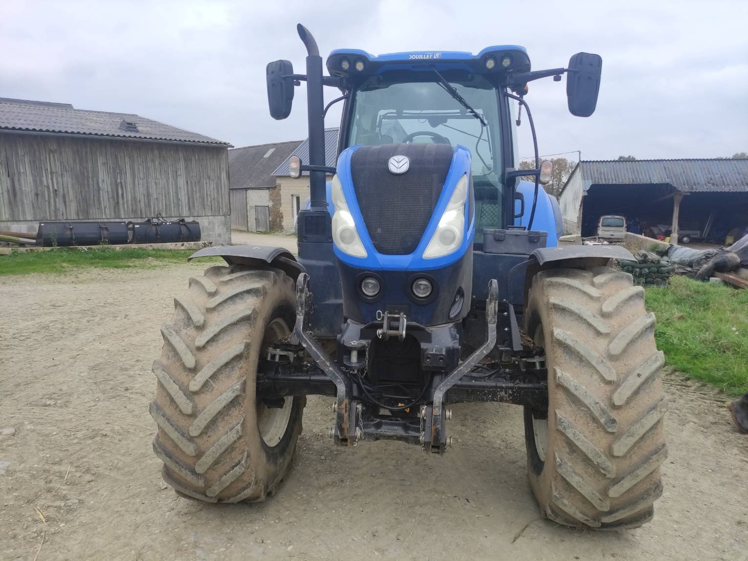 Traktor of the type New Holland T7 190 AC, Gebrauchtmaschine in Le Horps (Picture 3)