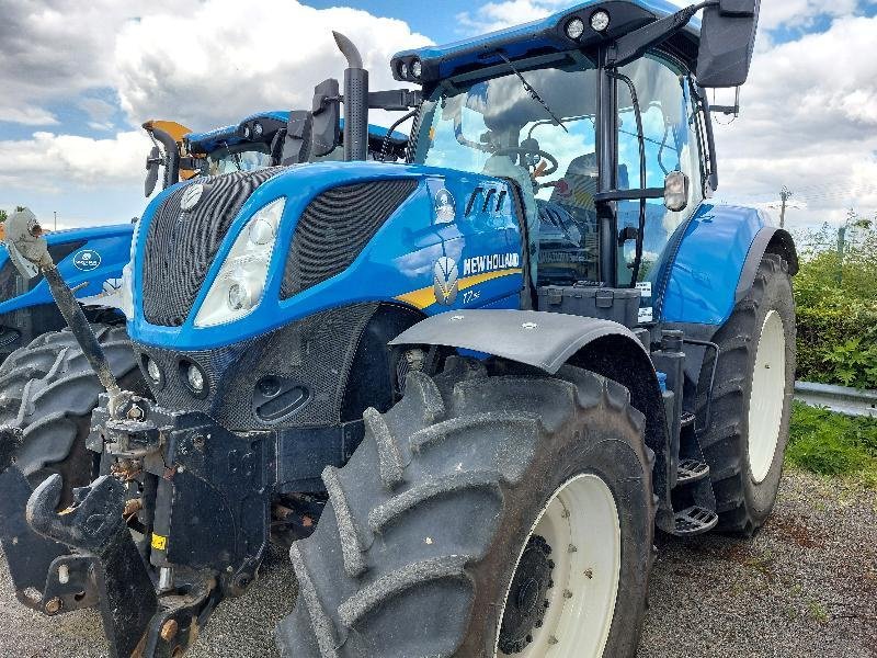 Traktor Türe ait New Holland T7-195S, Gebrauchtmaschine içinde ANTIGNY (resim 1)