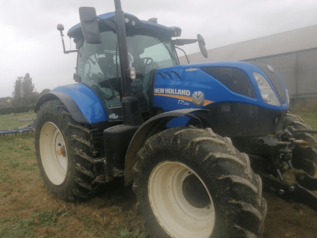 Traktor του τύπου New Holland T7 210 autocommand, Gebrauchtmaschine σε STENAY (Φωτογραφία 1)