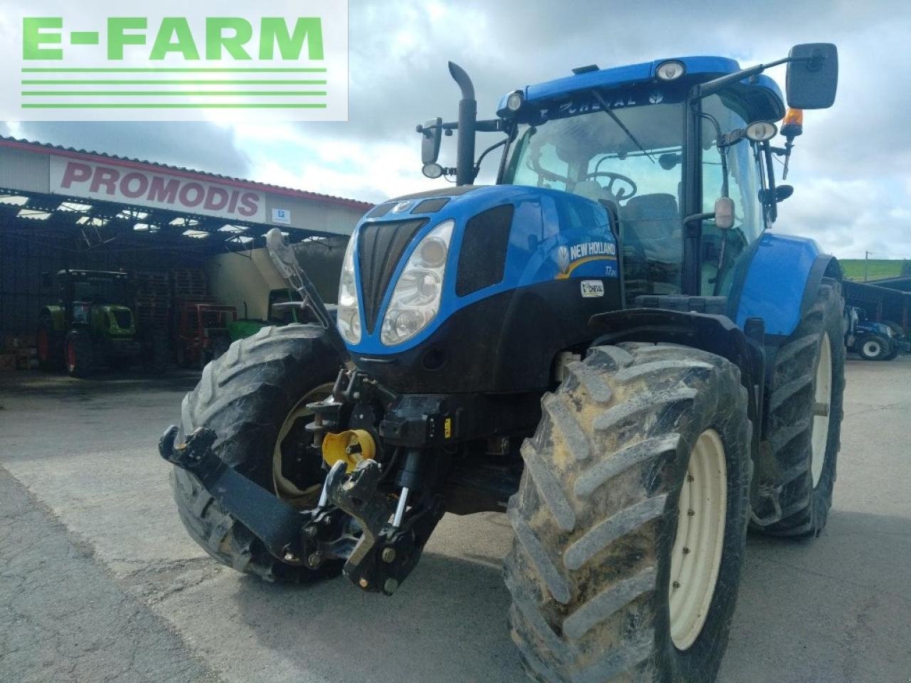 Traktor typu New Holland t7. 210 sw pc t4, Gebrauchtmaschine v CHAUVONCOURT (Obrázok 2)