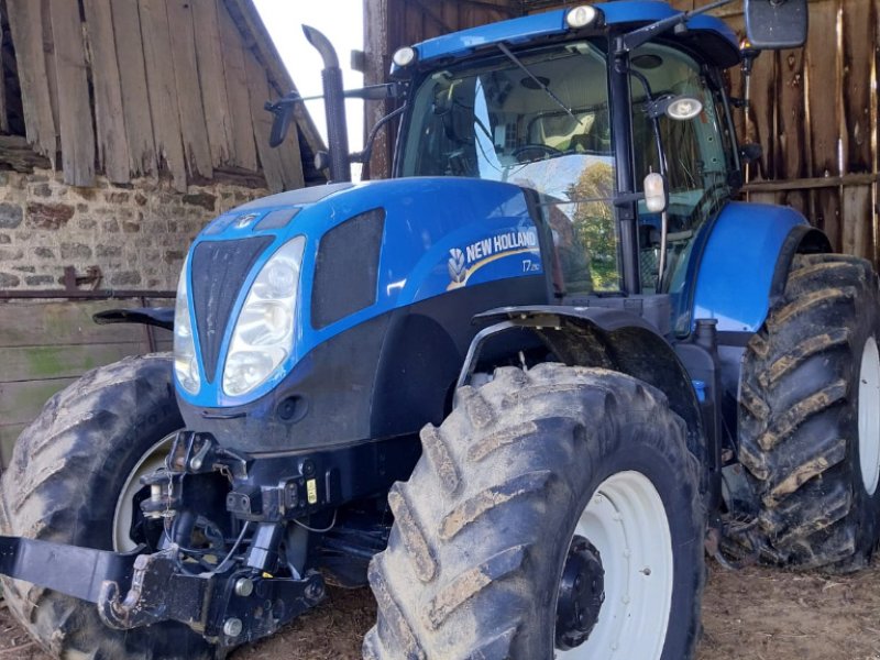 Traktor du type New Holland T7 210, Gebrauchtmaschine en FLERS (Photo 1)