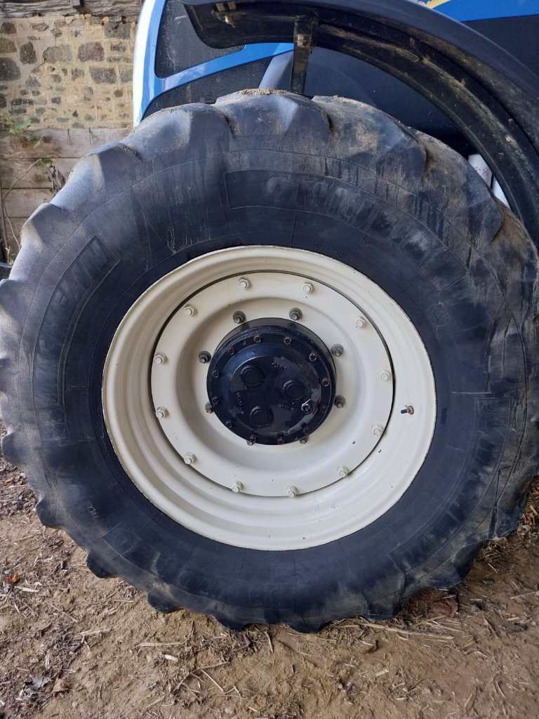 Traktor du type New Holland T7 210, Gebrauchtmaschine en FLERS (Photo 7)