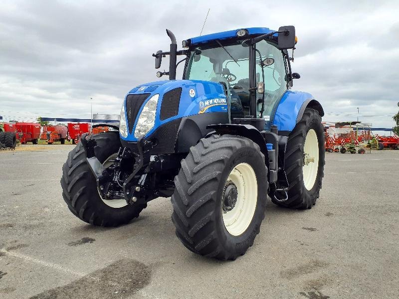 Traktor of the type New Holland T7-210RC, Gebrauchtmaschine in ANTIGNY