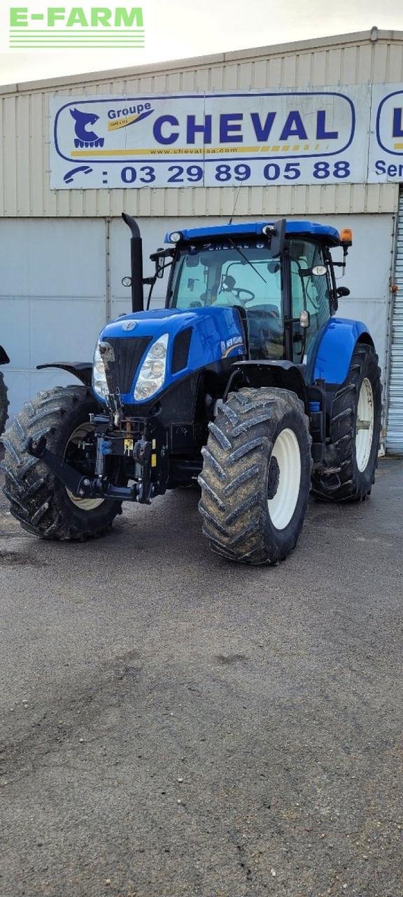 Traktor typu New Holland t7 220 pc sw, Gebrauchtmaschine v CHAUVONCOURT (Obrázek 5)