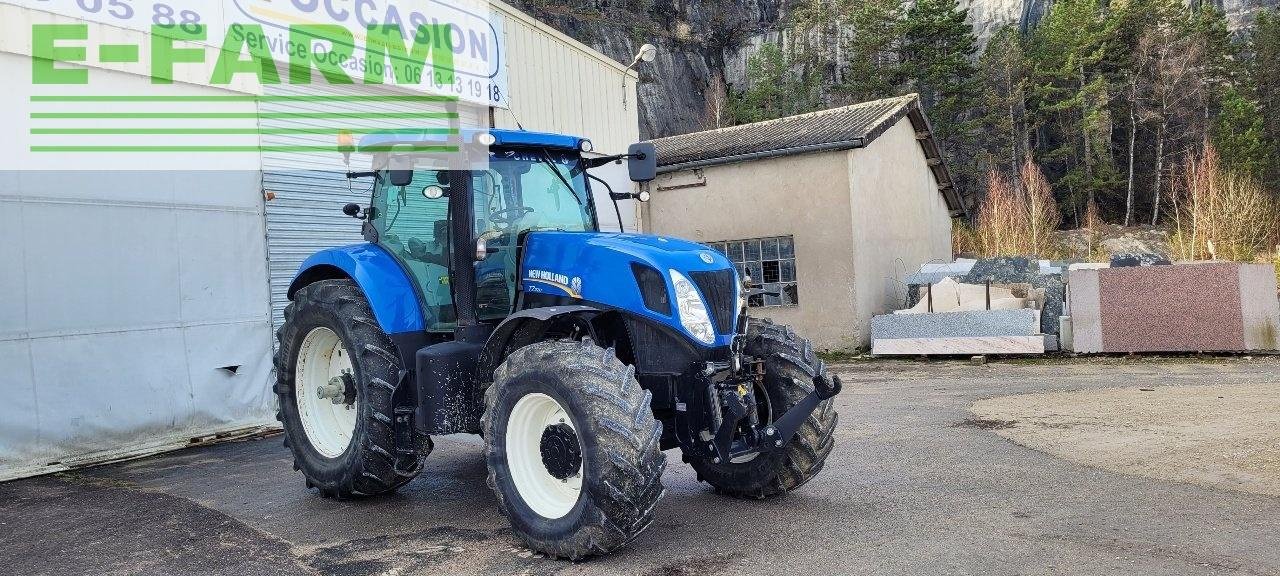 Traktor typu New Holland t7 220 pc sw, Gebrauchtmaschine w CHAUVONCOURT (Zdjęcie 2)