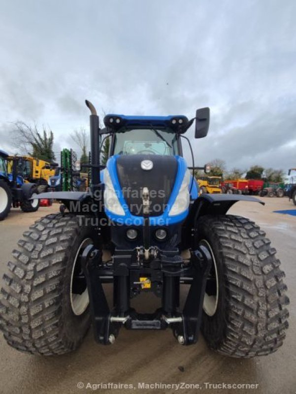 Traktor del tipo New Holland T7 230, Gebrauchtmaschine en FRESNAY LE COMTE (Imagen 4)