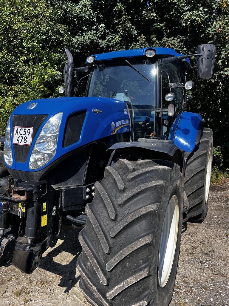 Traktor of the type New Holland T7 235, Gebrauchtmaschine in Slangerup (Picture 1)