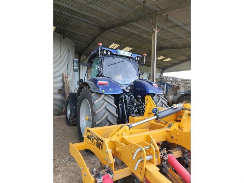 Traktor tip New Holland T7-245AC, Gebrauchtmaschine in ANTIGNY (Poză 7)