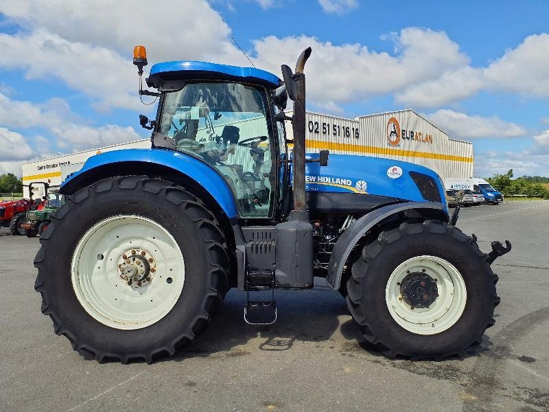 Traktor of the type New Holland T7-250AC, Gebrauchtmaschine in ANTIGNY (Picture 1)