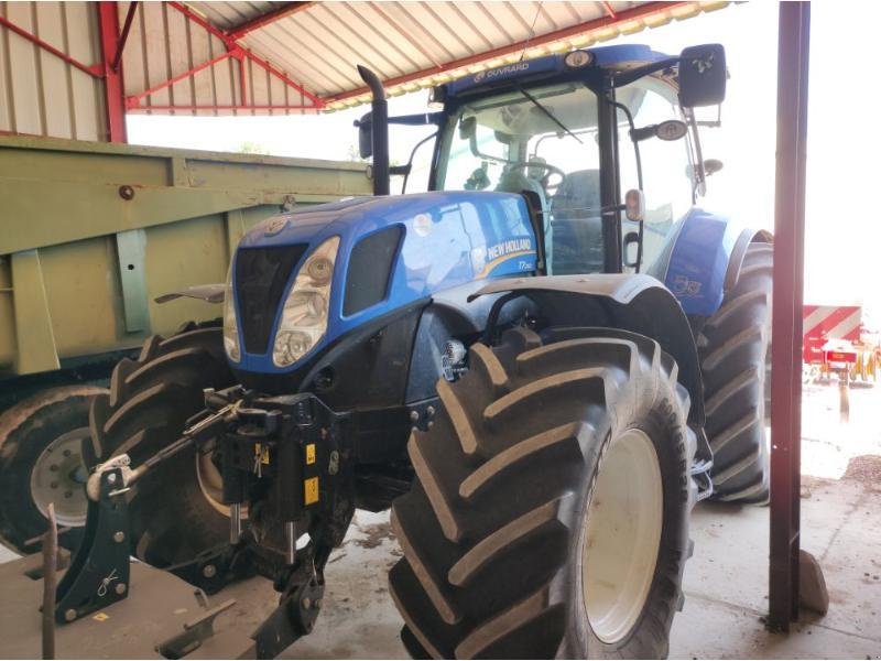 Traktor of the type New Holland T7-260PC-SW, Gebrauchtmaschine in ANTIGNY (Picture 1)