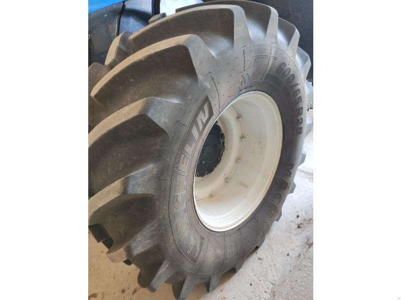 Traktor del tipo New Holland T7-260PC-SW, Gebrauchtmaschine en ANTIGNY (Imagen 5)