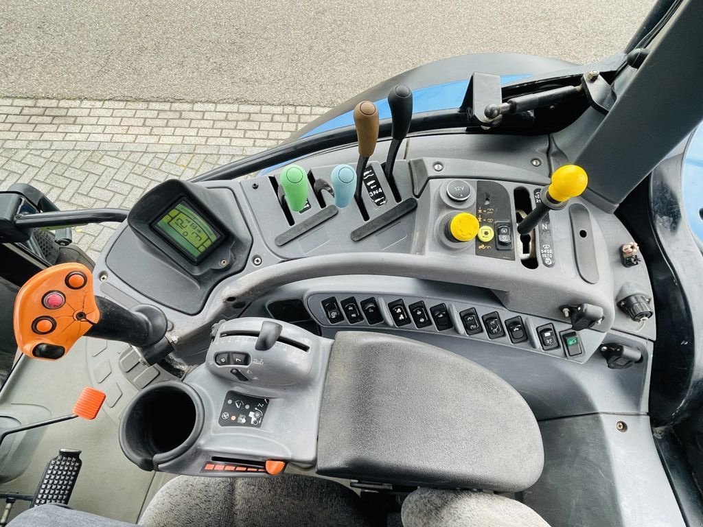 Traktor a típus New Holland T7030 PC, Gebrauchtmaschine ekkor: BOEKEL (Kép 9)