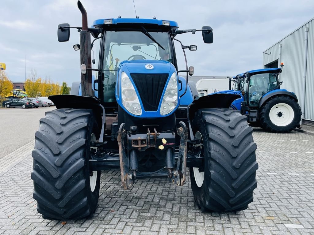 Traktor des Typs New Holland T7030 PC, Gebrauchtmaschine in BOEKEL (Bild 3)