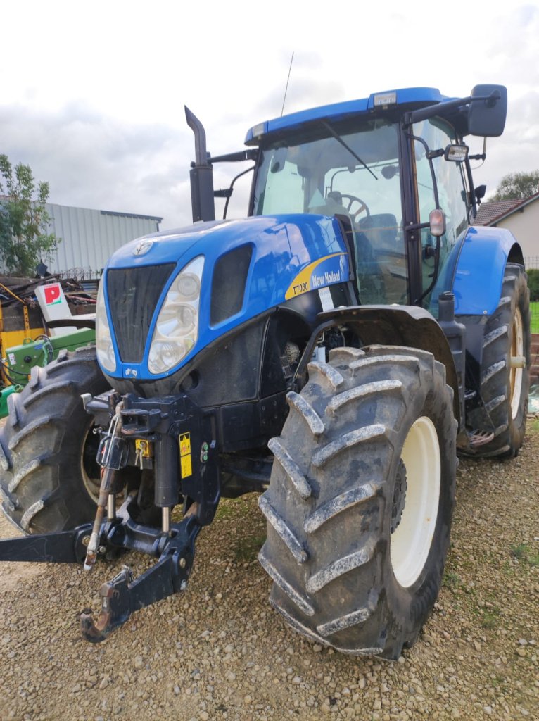 Traktor a típus New Holland T7030, Gebrauchtmaschine ekkor: Lalœuf (Kép 2)