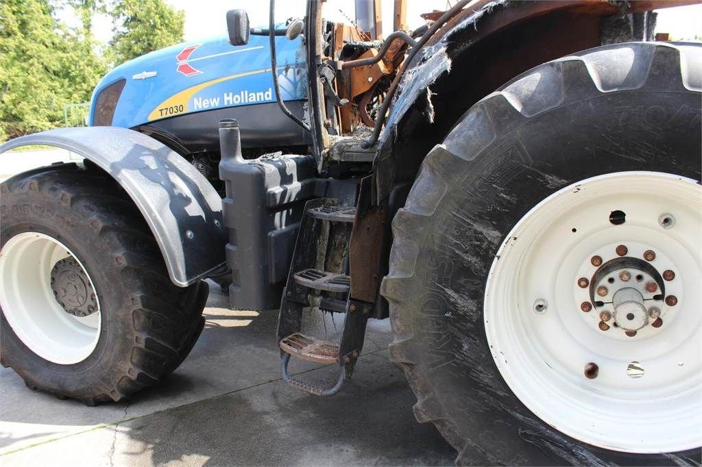 Traktor του τύπου New Holland T7030, Gebrauchtmaschine σε Bant (Φωτογραφία 5)