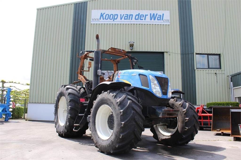 Traktor tipa New Holland T7030, Gebrauchtmaschine u Bant (Slika 1)