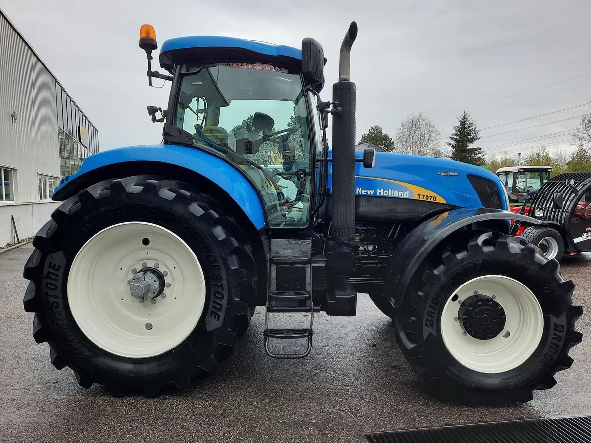 Traktor του τύπου New Holland T7040 Auto Command, Gebrauchtmaschine σε Burgkirchen (Φωτογραφία 7)