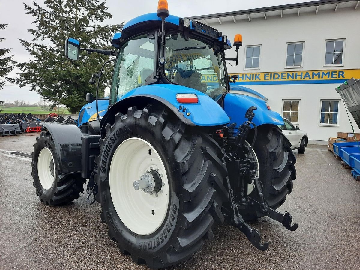 Traktor typu New Holland T7040 Auto Command, Gebrauchtmaschine v Burgkirchen (Obrázok 3)