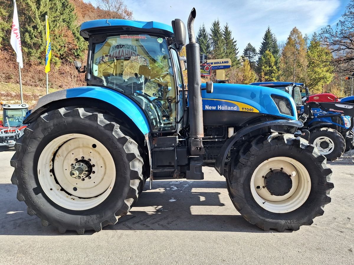 Traktor typu New Holland T7040 Power Command, Gebrauchtmaschine w Burgkirchen (Zdjęcie 4)