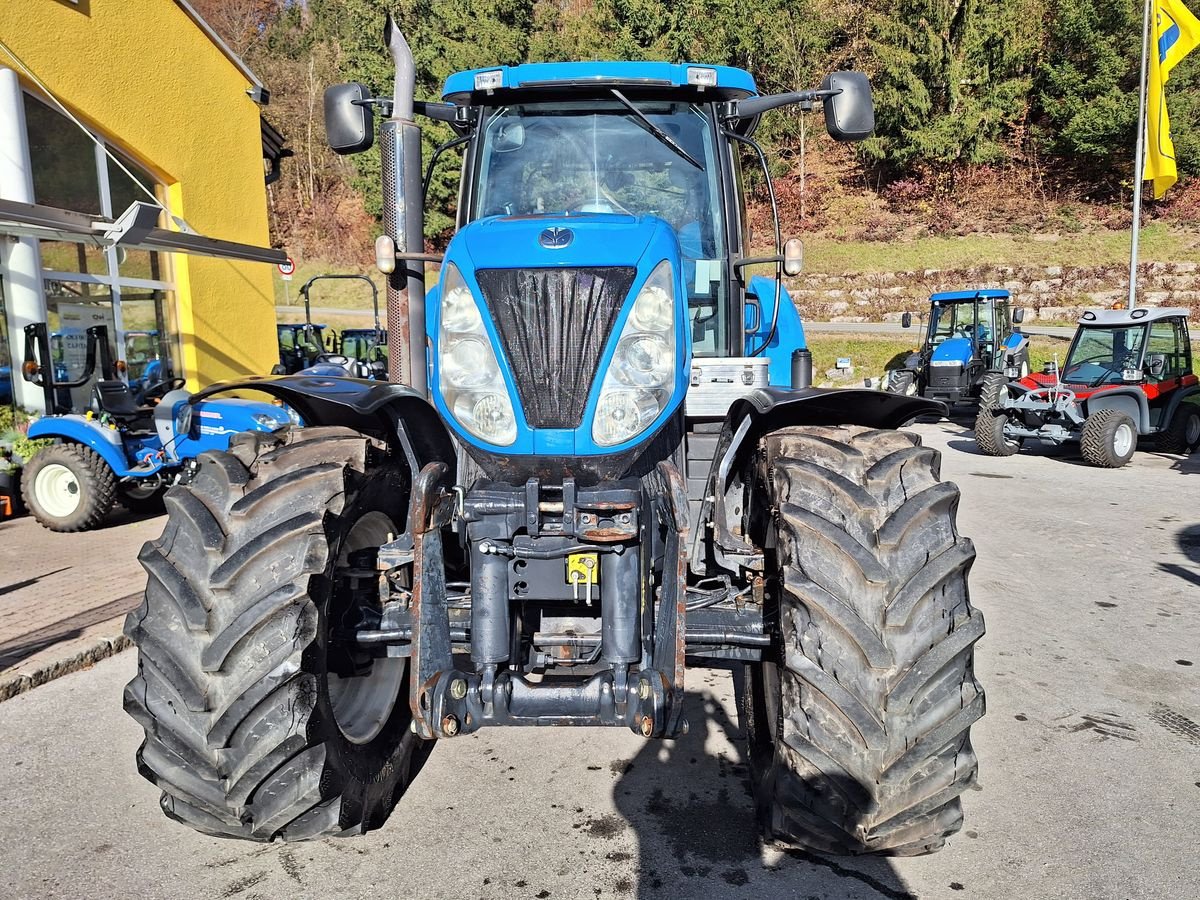 Traktor des Typs New Holland T7040 Power Command, Gebrauchtmaschine in Burgkirchen (Bild 2)