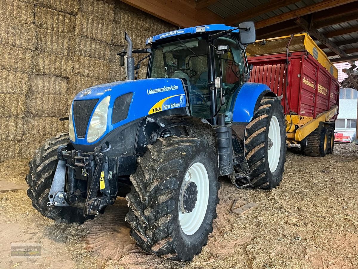 Traktor van het type New Holland T7050 Power Command, Gebrauchtmaschine in Aurolzmünster (Foto 1)