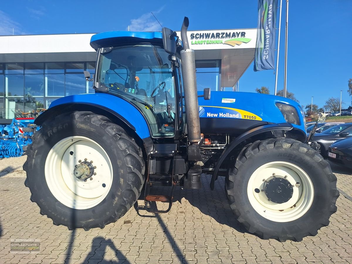 Traktor типа New Holland T7050 Power Command, Gebrauchtmaschine в Aurolzmünster (Фотография 2)