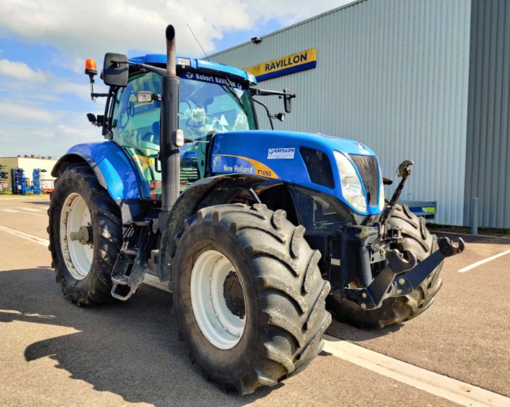 Traktor Türe ait New Holland T7050, Gebrauchtmaschine içinde VERT TOULON (resim 4)