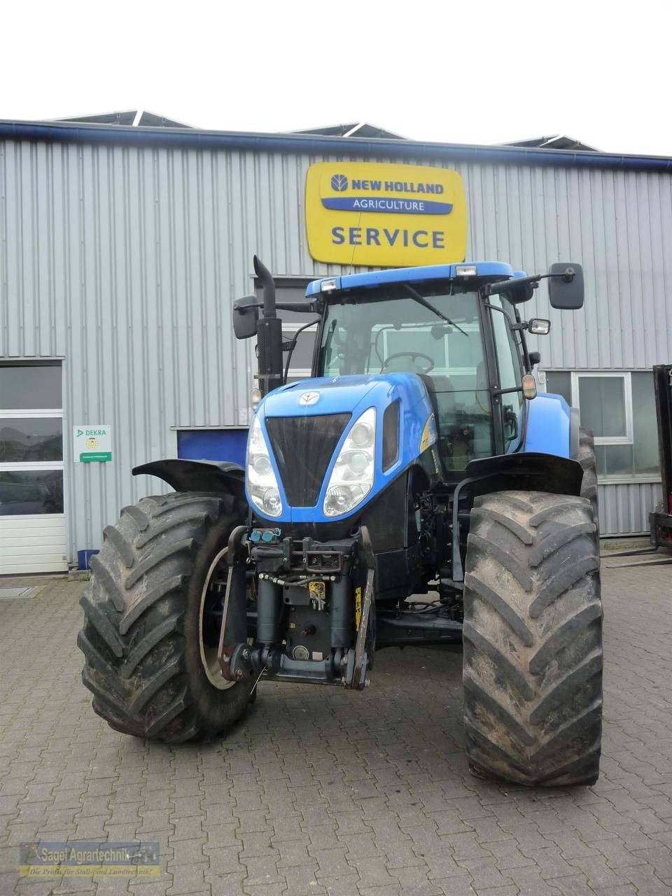 Traktor van het type New Holland T7050, Gebrauchtmaschine in Rhaunen (Foto 1)