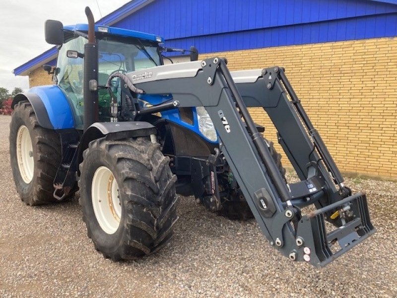 Traktor van het type New Holland T7070 AUTOCOMMAND ÅLØ Q76 læsser, Gebrauchtmaschine in Skærbæk (Foto 1)