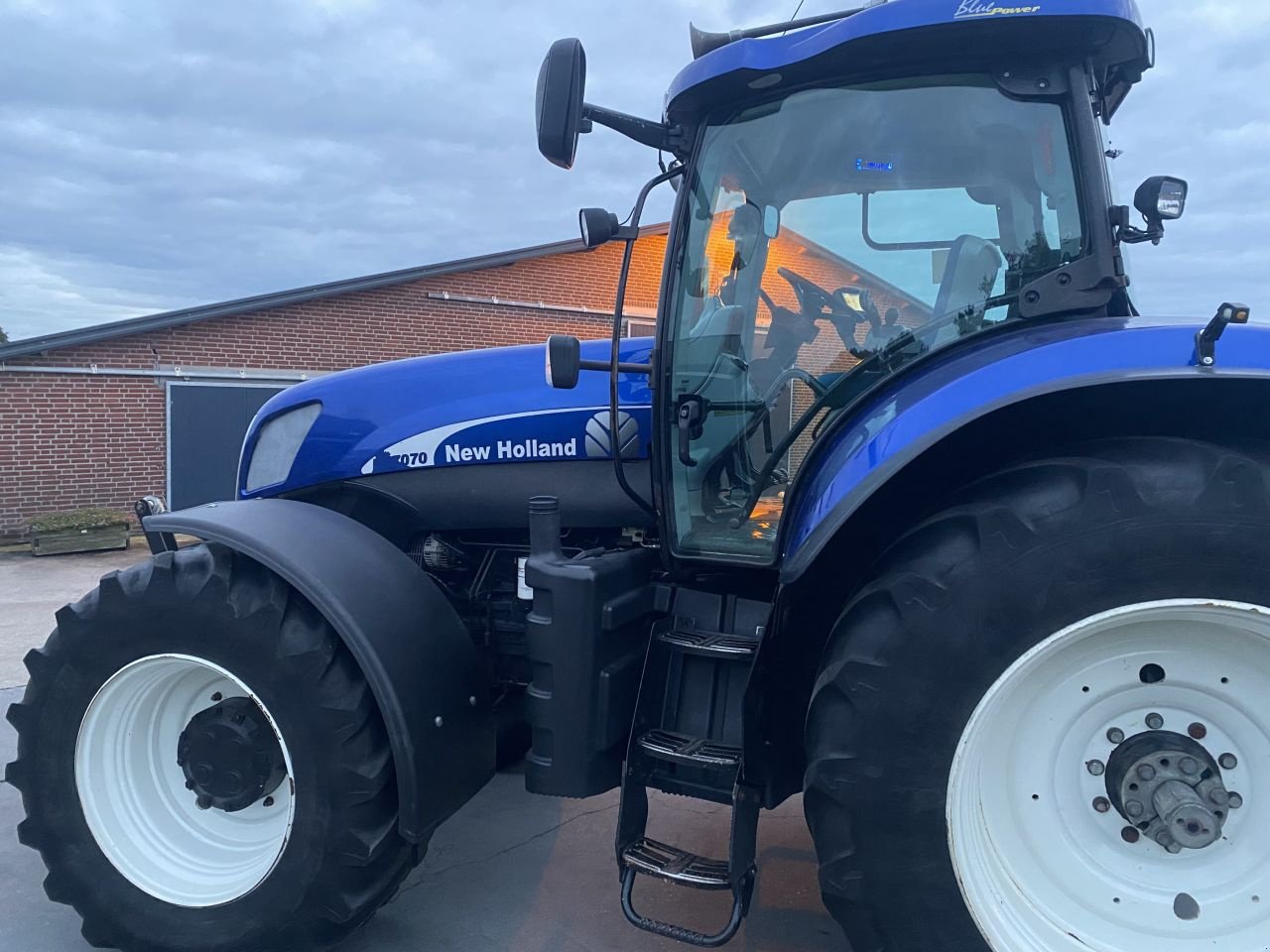 Traktor a típus New Holland T7070AC, Gebrauchtmaschine ekkor: De Mortel (Kép 9)