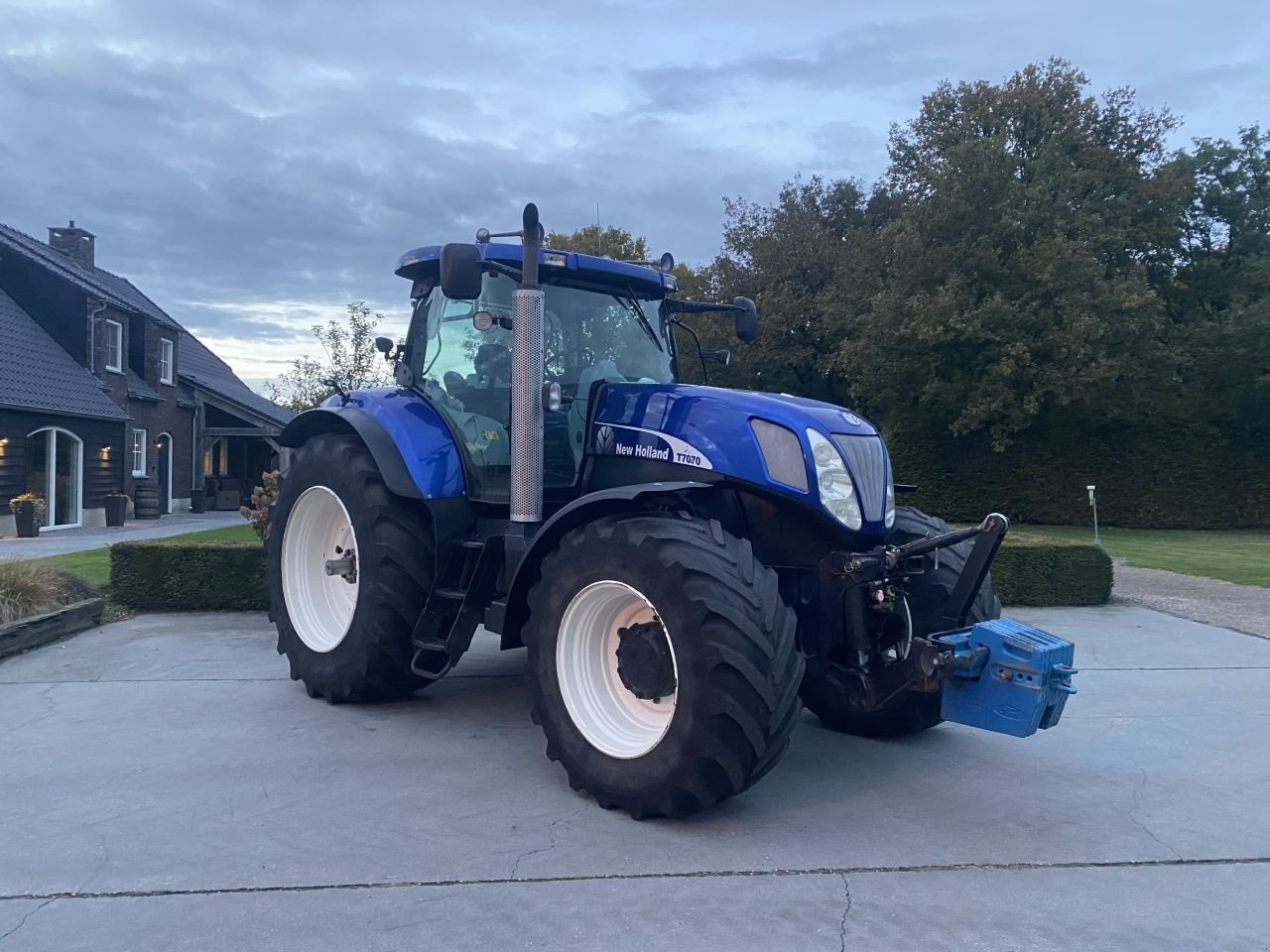 Traktor van het type New Holland T7070AC, Gebrauchtmaschine in De Mortel (Foto 2)