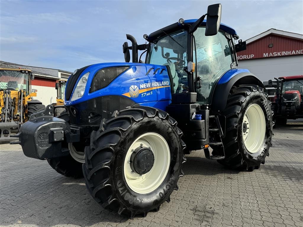 Traktor of the type New Holland T7.165S KUN 480 TIMER OG FULD AFFJEDRING!, Gebrauchtmaschine in Nørager (Picture 1)