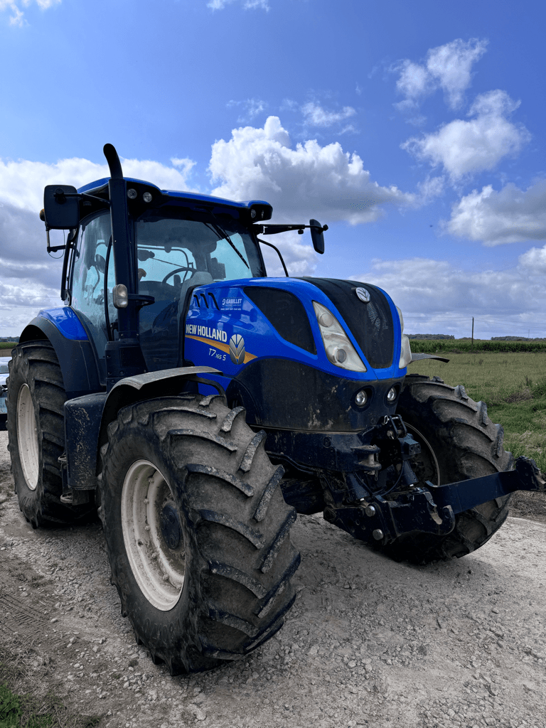 Traktor du type New Holland T7.165S RANGE COMMAND S5, Gebrauchtmaschine en TREMEUR (Photo 2)