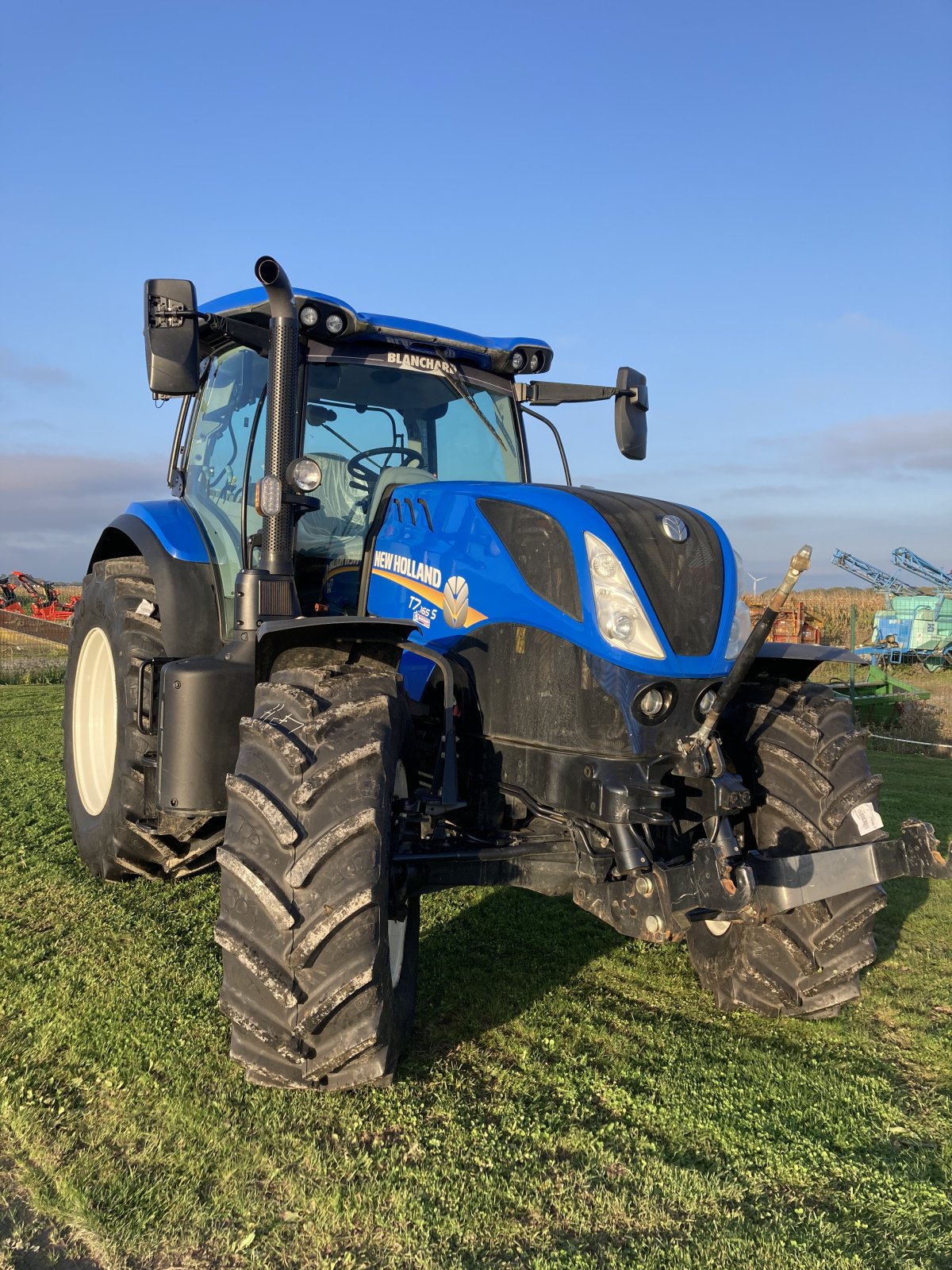 Traktor van het type New Holland T7.165S RANGE COMMAND S5, Gebrauchtmaschine in CINTHEAUX (Foto 2)