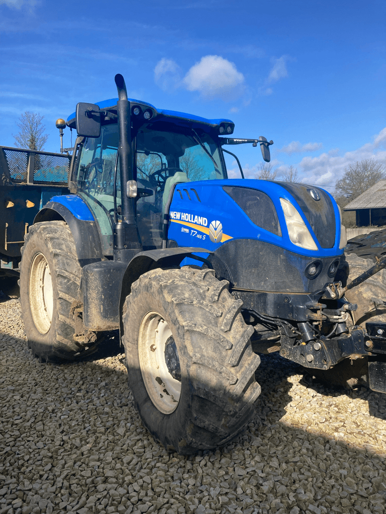 Traktor du type New Holland T7.165S RANGE COMMAND T4B, Gebrauchtmaschine en CONDE SUR VIRE (Photo 1)