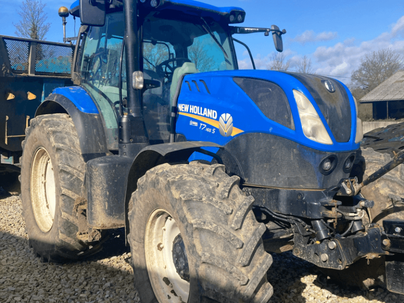 Traktor of the type New Holland T7.165S RANGE COMMAND T4B, Gebrauchtmaschine in CONDE SUR VIRE