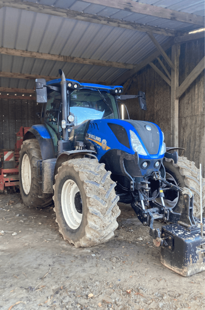 Traktor tip New Holland T7.165S RANGE COMMAND T4B, Gebrauchtmaschine in TREMEUR (Poză 2)