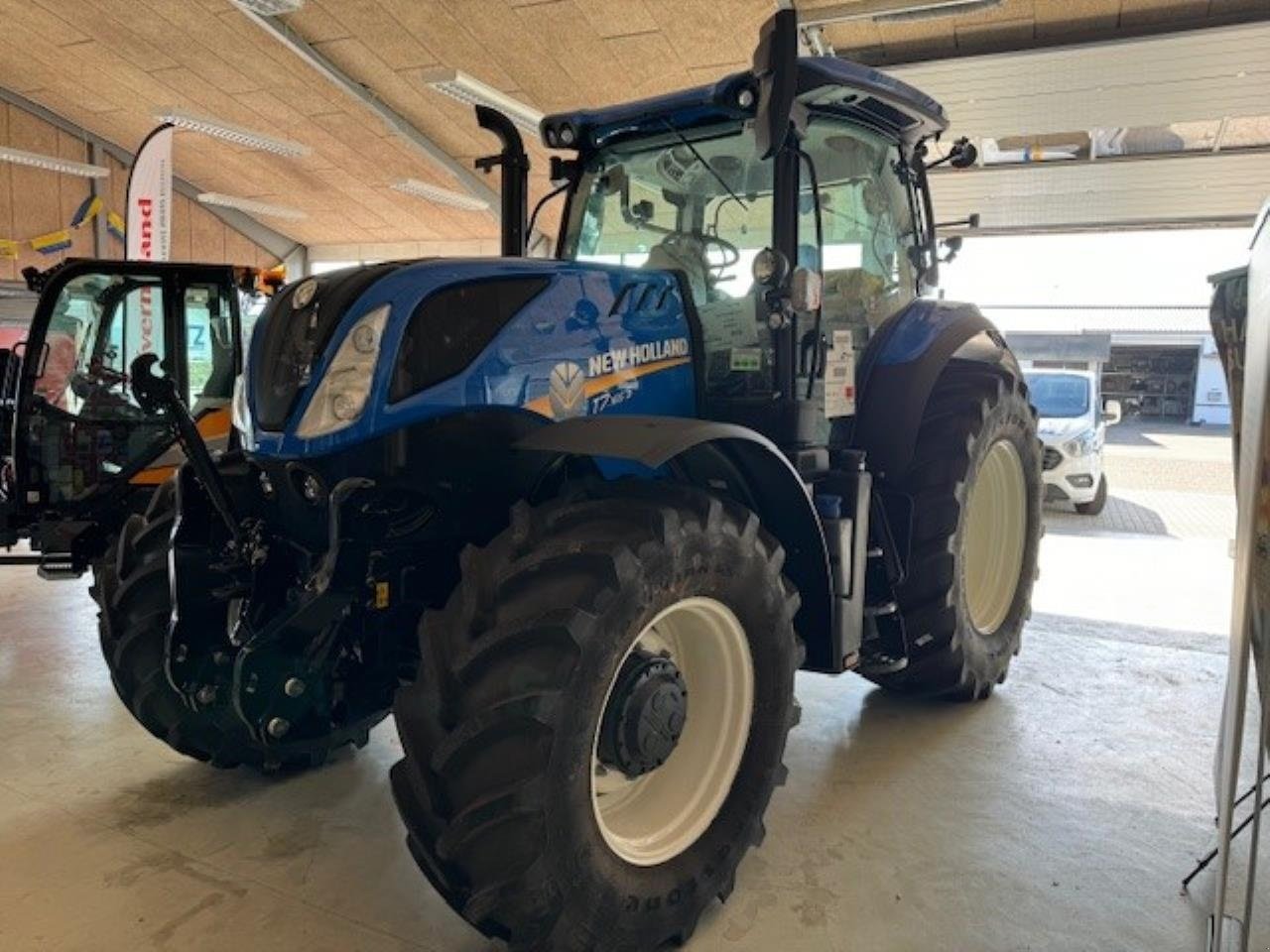 Traktor van het type New Holland T7.165S Stage V, Gebrauchtmaschine in Brønderslev (Foto 2)