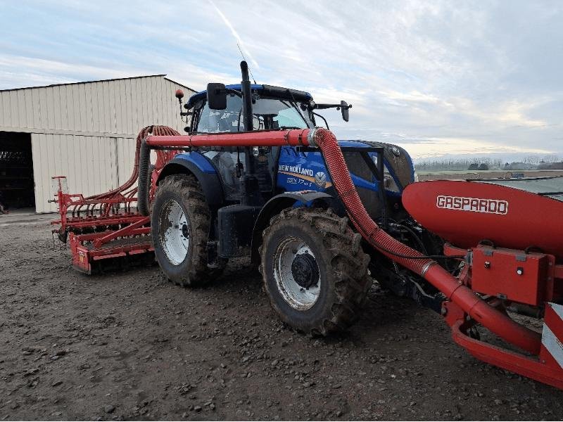 Traktor Türe ait New Holland T7165S, Gebrauchtmaschine içinde CHATEAUBRIANT CEDEX (resim 1)