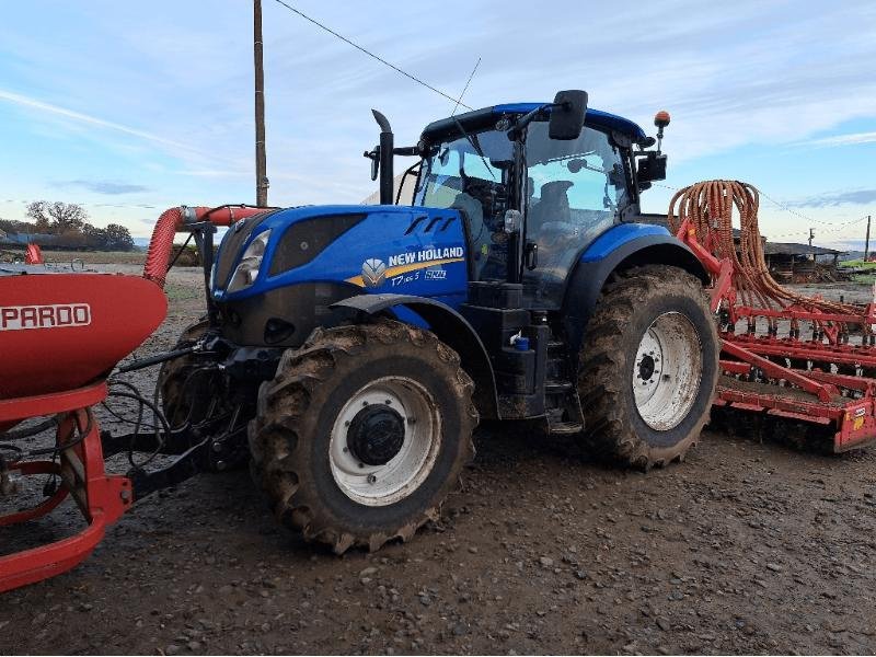 Traktor des Typs New Holland T7165S, Gebrauchtmaschine in CHATEAUBRIANT CEDEX (Bild 2)